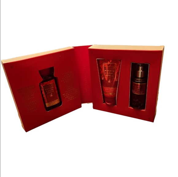 Bath & Body Works Winter Candy Apple Mini Gift Box Set - Picture 2 of 3